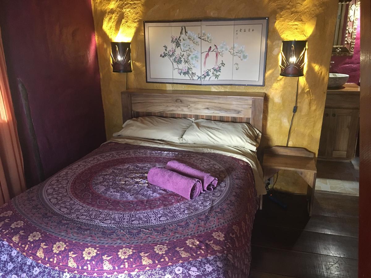 Free Spirit Oasis Hotel Bocas Town Ngoại thất bức ảnh